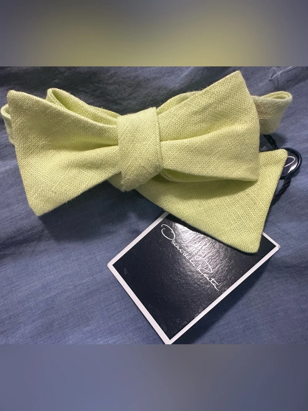 Oscar de la Renta Vintage Boys Y2K Lime Green Yellow Bow Tie